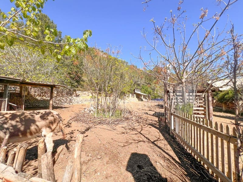 4 soveværelse Finca/Landehus til salg i Jalon / Xalo - € 1.600.000 (Ref: 9106772)