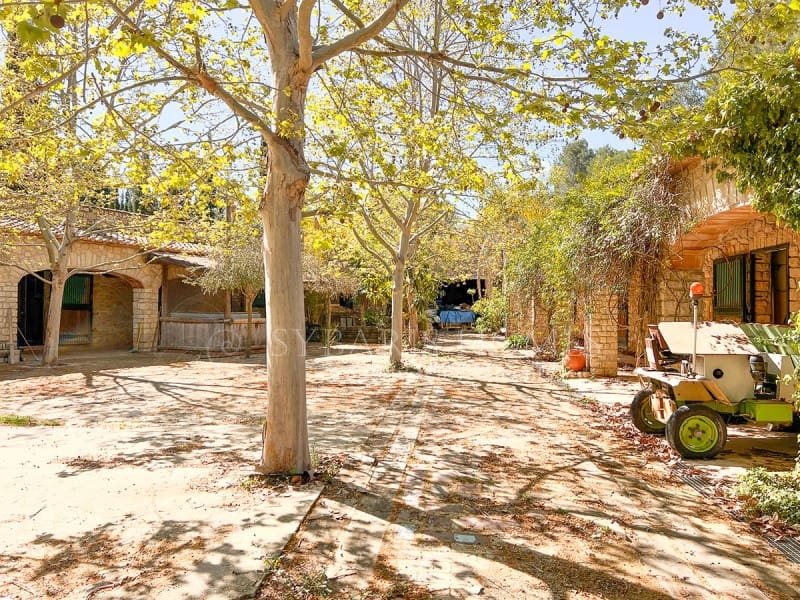 4 soveværelse Finca/Landehus til salg i Jalon / Xalo - € 1.600.000 (Ref: 9106772)