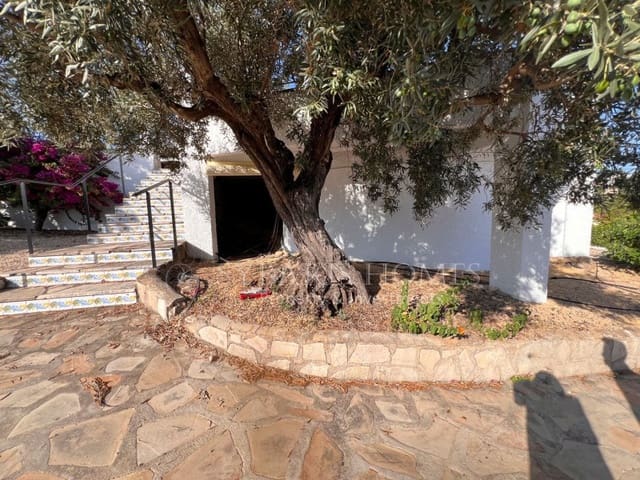 6 slaapkamer Villa te koop in Orba met zwembad garage - € 690.000 (Ref: 9129958)