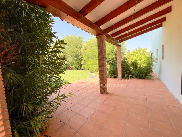 4 bedroom Finca/Country House for sale in Pedreguer with pool garage - € 550,000 (Ref: 9183905)