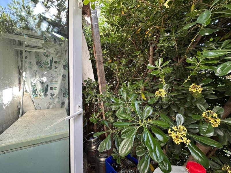 Commercieel te huur in Denia - € 700 (Ref: 9185349)