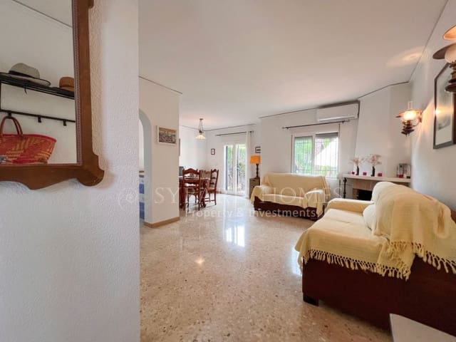 3 makuuhuone Omakotitalo myytävänä paikassa El Palmar - Los Molinos, Dénia mukana uima-altaan 
autotalli - 320 000 € (Ref: 9202729)