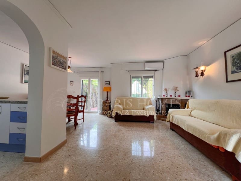3 chambre Maison de Ville à vendre à Denia avec piscine garage - 320 000 € (Ref: 9202729)
