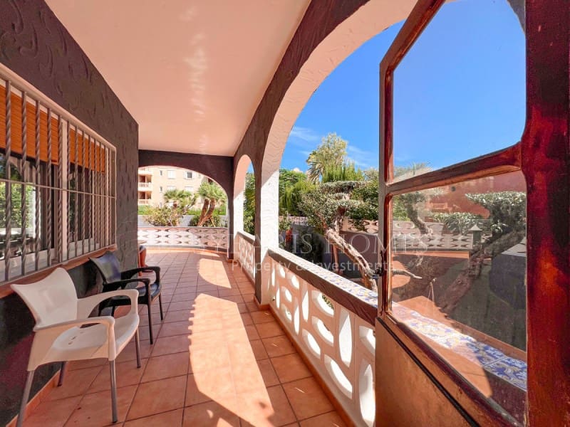 3 soverom Villa til salgs i Denia med svømmebasseng garasje - € 899 000 (Ref: 9218581)