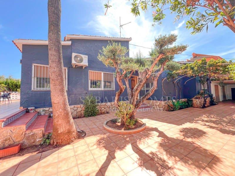 3 soverom Villa til salgs i Denia med svømmebasseng garasje - € 899 000 (Ref: 9218581)