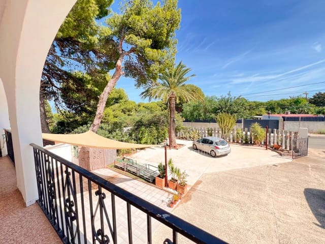 5 slaapkamer Villa te koop in Las Rotas / Les Rotes, Dénia met garage - € 590.000 (Ref: 9218583)
