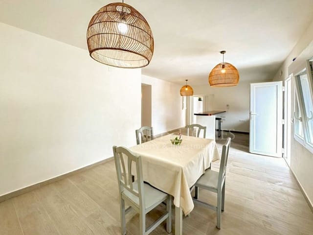 5 quarto Moradia para venda em Las Rotas / Les Rotes, Dénia com garagem - 590 000 € (Ref: 9218583)