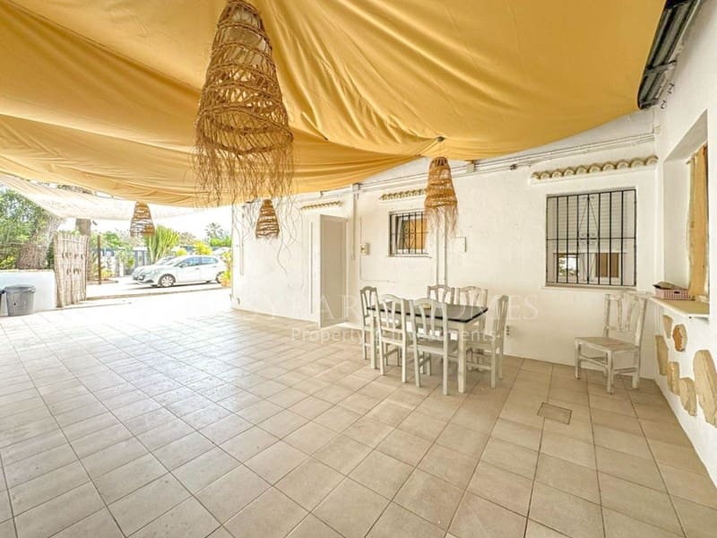 5 soverom Villa til salgs i Denia med garasje - € 590 000 (Ref: 9218583)