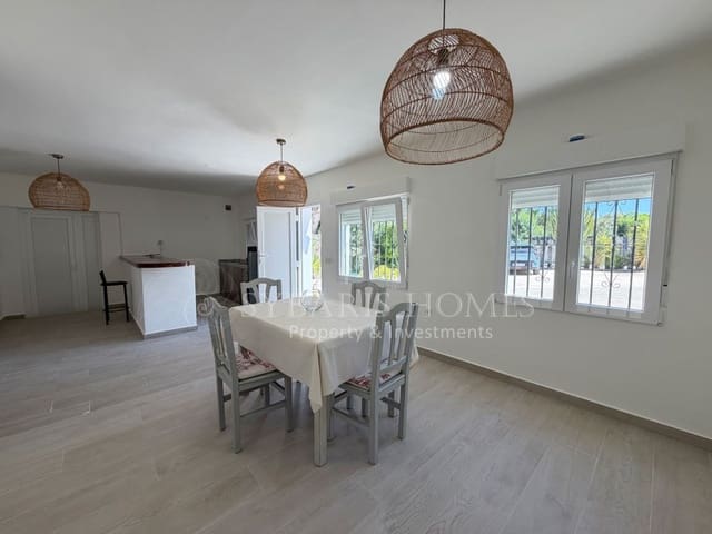 5 quarto Moradia para venda em Las Rotas / Les Rotes, Dénia com garagem - 590 000 € (Ref: 9218583)
