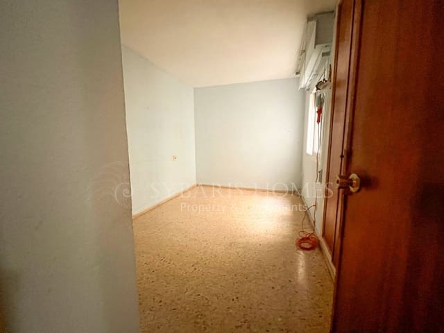 3 sovrum Lägenhet till salu i Centro Urbano, Dénia - 165 000 € (Ref: 9227002)
