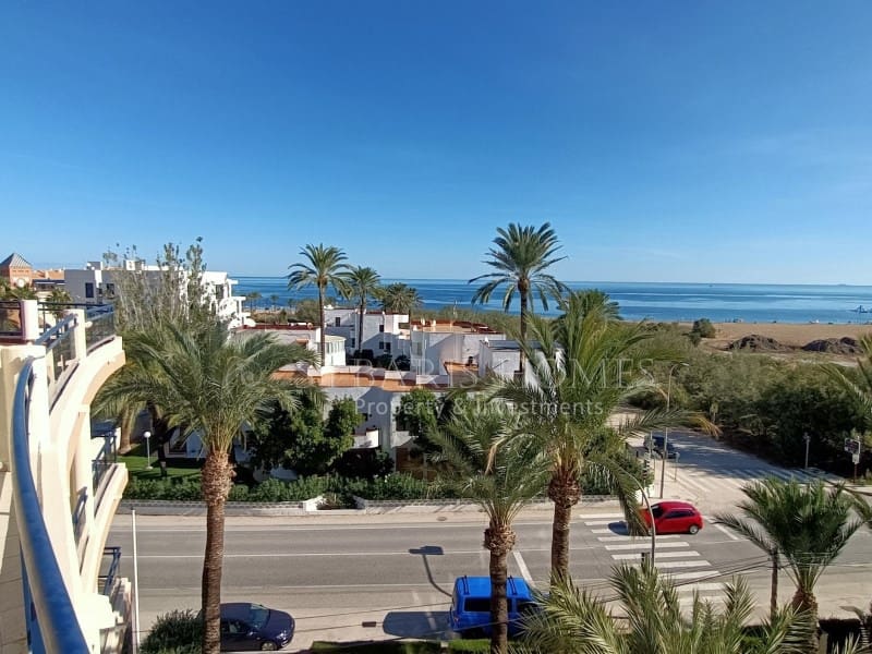 3 Zimmer Penthouse zu verkaufen in Denia mit Pool Garage - 470.000 € (Ref: 9248335)