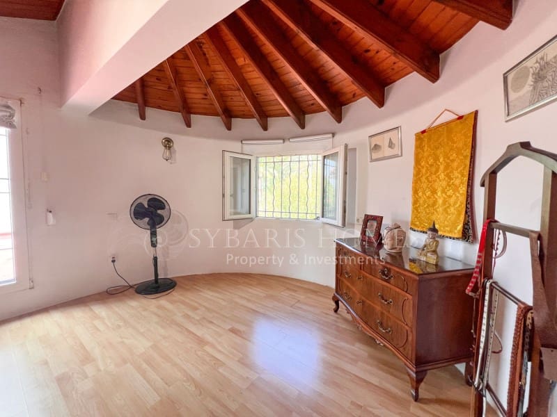 Bungalow de 3 habitaciones en Dénia en venta con piscina - 299.900 € (Ref: 9255494)