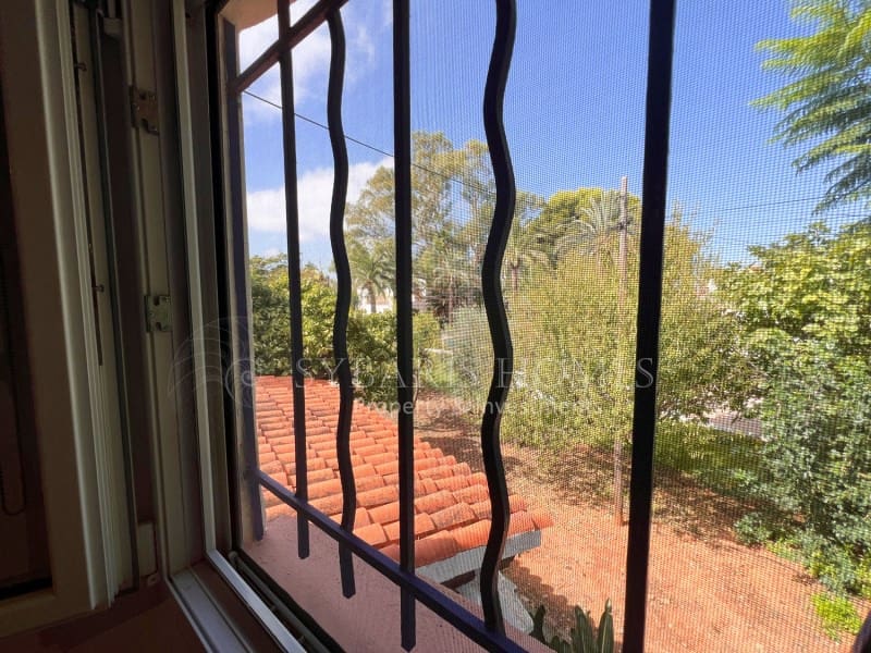 Bungalow de 3 habitaciones en Dénia en venta con piscina - 299.900 € (Ref: 9255494)