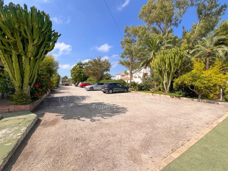 Bungalow de 3 habitaciones en Dénia en venta con piscina - 299.900 € (Ref: 9255494)
