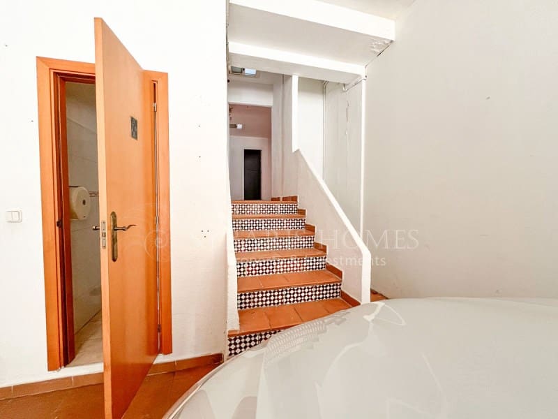 Commercieel te koop in Denia - € 345.000 (Ref: 9255495)