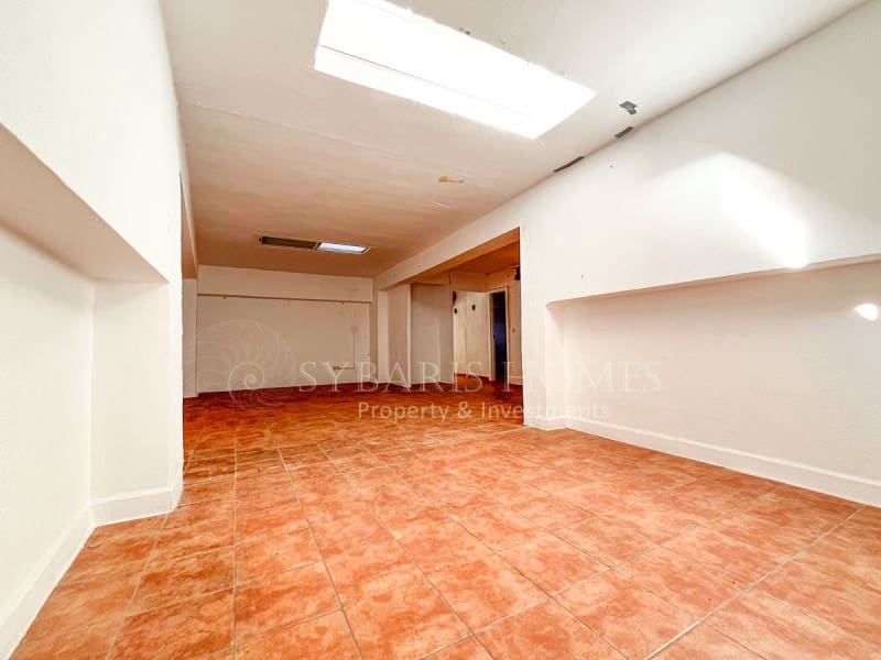 Commercieel te koop in Denia - € 345.000 (Ref: 9255495)