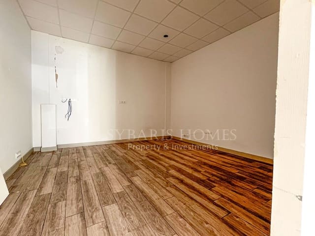 Commercial for sale in Centro Urbano, Dénia - € 275,000 (Ref: 9255495)