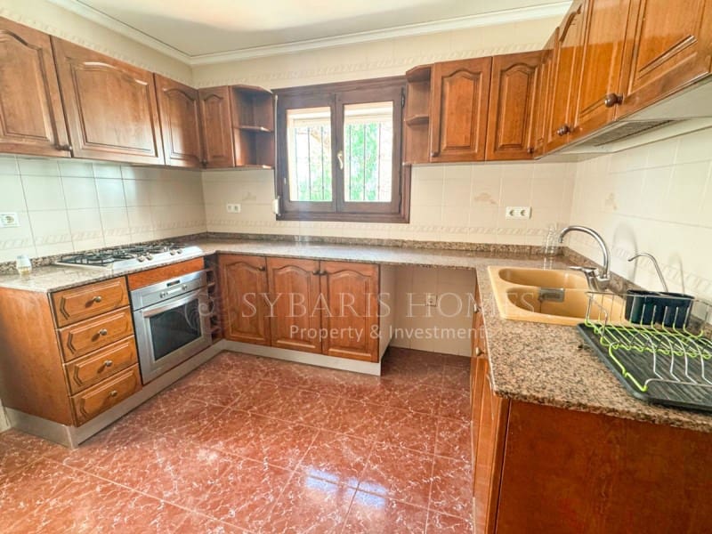 3 sovrum Villa till salu i Denia med pool garage - 490 000 € (Ref: 9264708)