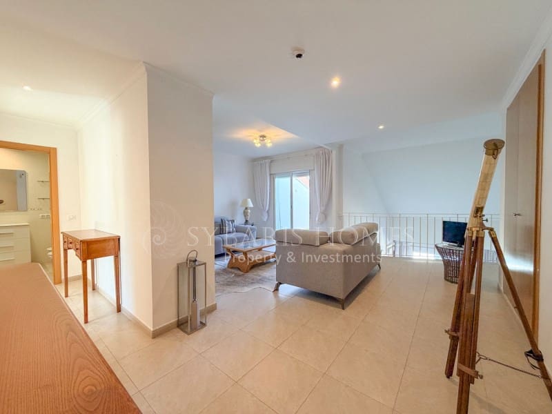 4 bedroom Penthouse for sale in Ondara with garage - € 297,000 (Ref: 9403620)