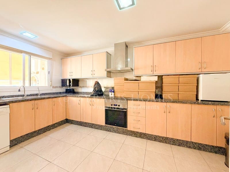 4 bedroom Penthouse for sale in Ondara with garage - € 297,000 (Ref: 9403620)