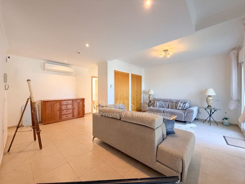 4 bedroom Penthouse for sale in Ondara with garage - € 297,000 (Ref: 9403620)