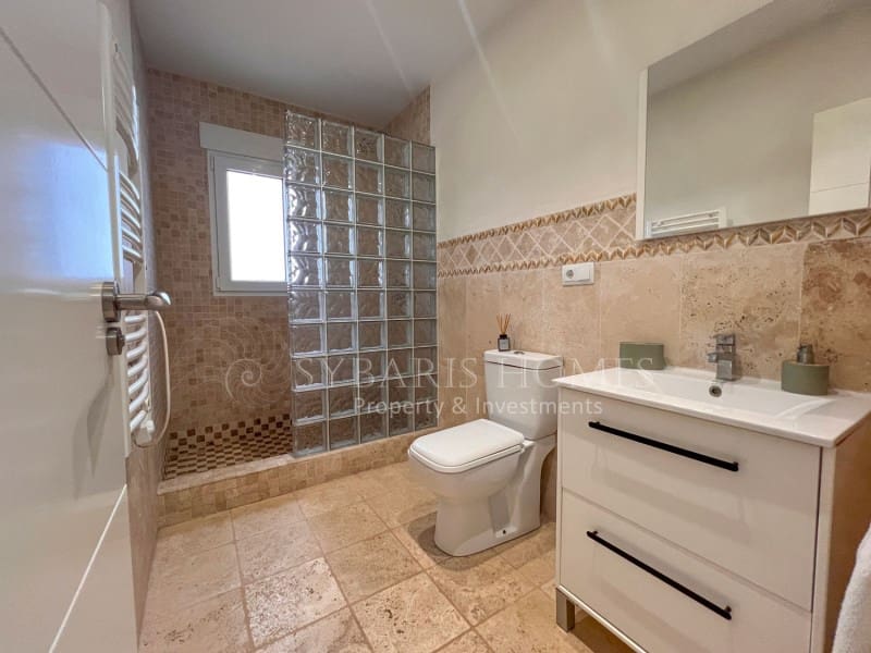 3 chambre Villa/Maison à vendre à Pedreguer avec piscine garage - 850 000 € (Ref: 9561751)