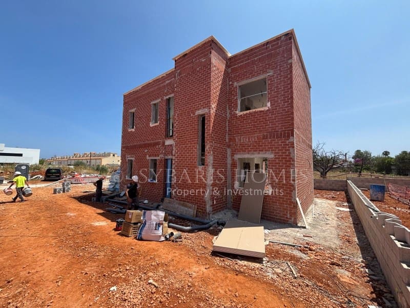 3 sypialnia Willa na sprzedaż w Denia z basenem garażem - 660 000 € (Ref: 9576535)