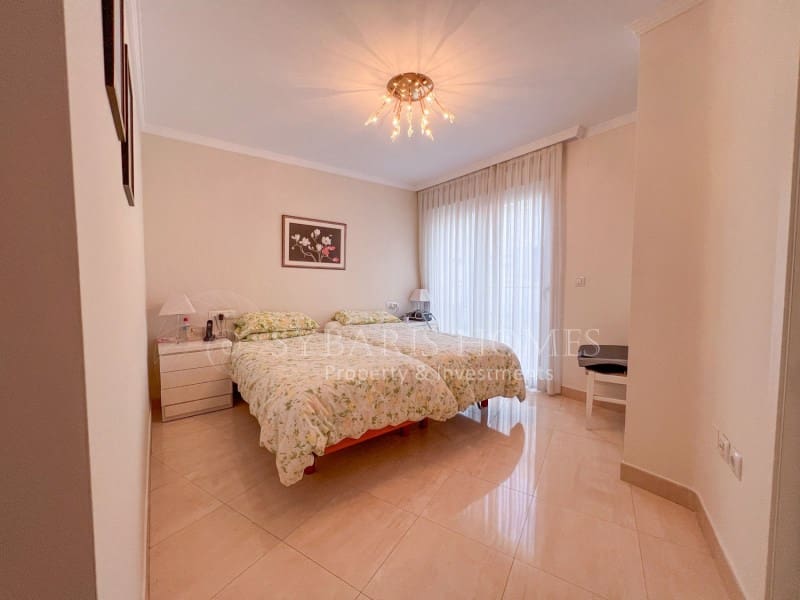 3 quarto Apartamento para venda em Denia com garagem - 367 000 € (Ref: 9576536)