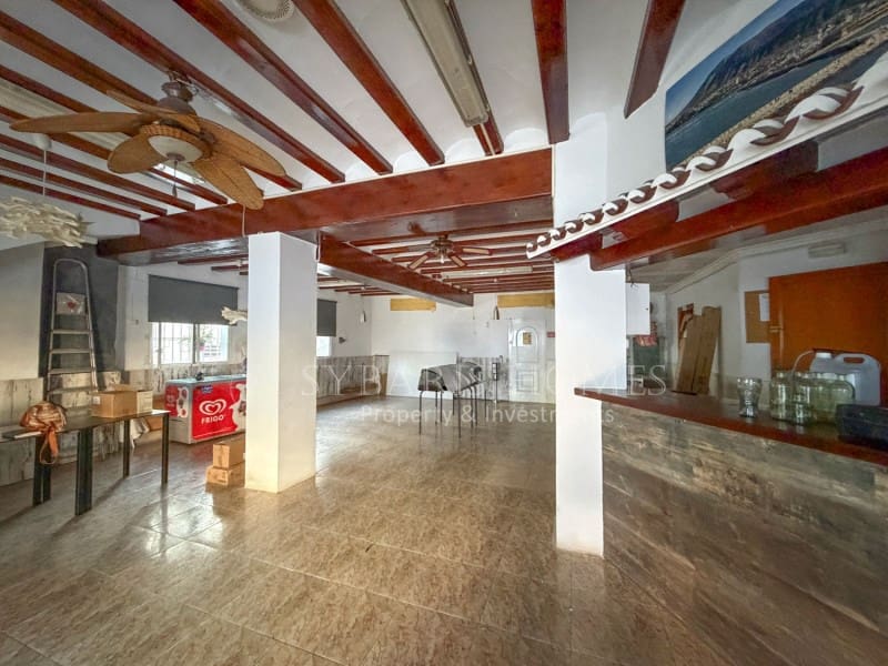 3 soveværelse Restaurant/Bar til salg i Denia - € 1.500.000 (Ref: 9627552)