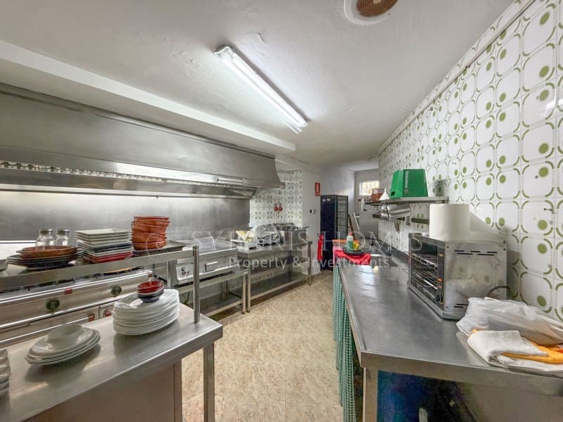 3 soveværelse Restaurant/Bar til salg i Denia - € 1.500.000 (Ref: 9627552)