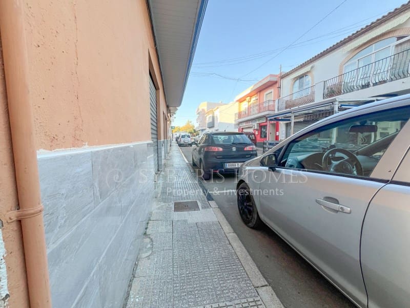 Kaupallinen myytävänä paikassa Els Poblets - 87 000 € (Ref: 9627553)