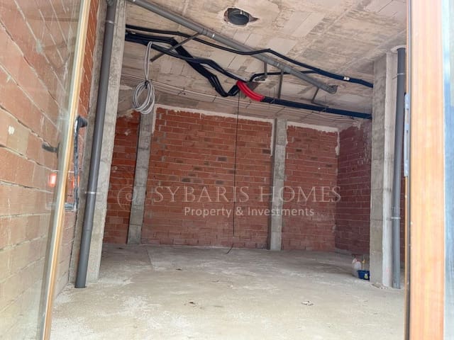 Kaupallinen myytävänä paikassa Els Poblets - 87 000 € (Ref: 9627553)