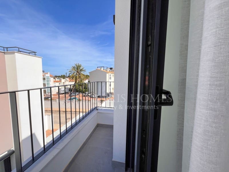 3 sypialnia Willa na sprzedaż w Denia z basenem garażem - 675 000 € (Ref: 9679695)