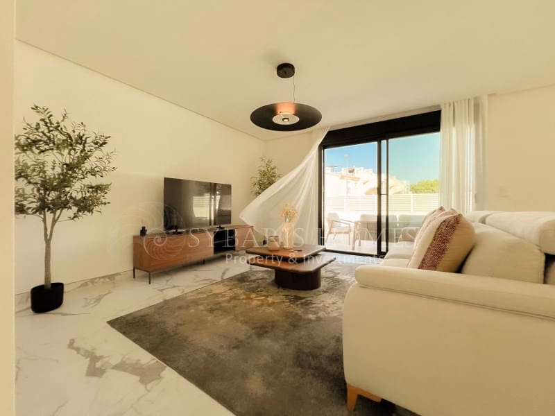 3 sypialnia Willa na sprzedaż w Denia z basenem garażem - 675 000 € (Ref: 9679695)
