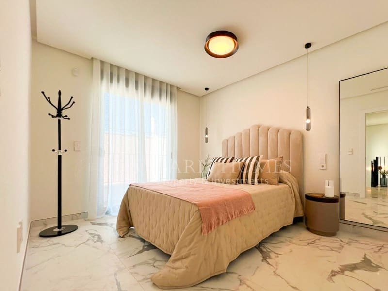 3 sypialnia Willa na sprzedaż w Denia z basenem garażem - 675 000 € (Ref: 9679695)