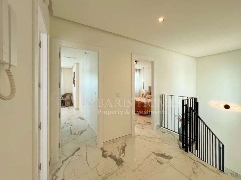 3 sypialnia Willa na sprzedaż w Denia z basenem garażem - 675 000 € (Ref: 9679695)