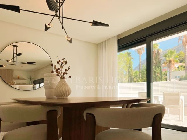 3 sypialnia Willa na sprzedaż w El Montgó, Dénia z basenem garażem - 675 000 € (Ref: 9679695)