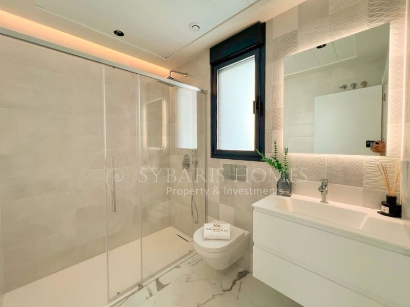 3 sypialnia Willa na sprzedaż w Denia z basenem garażem - 675 000 € (Ref: 9679695)
