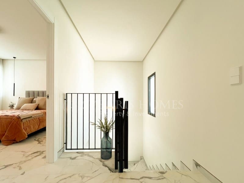 3 sypialnia Willa na sprzedaż w Denia z basenem garażem - 675 000 € (Ref: 9679695)