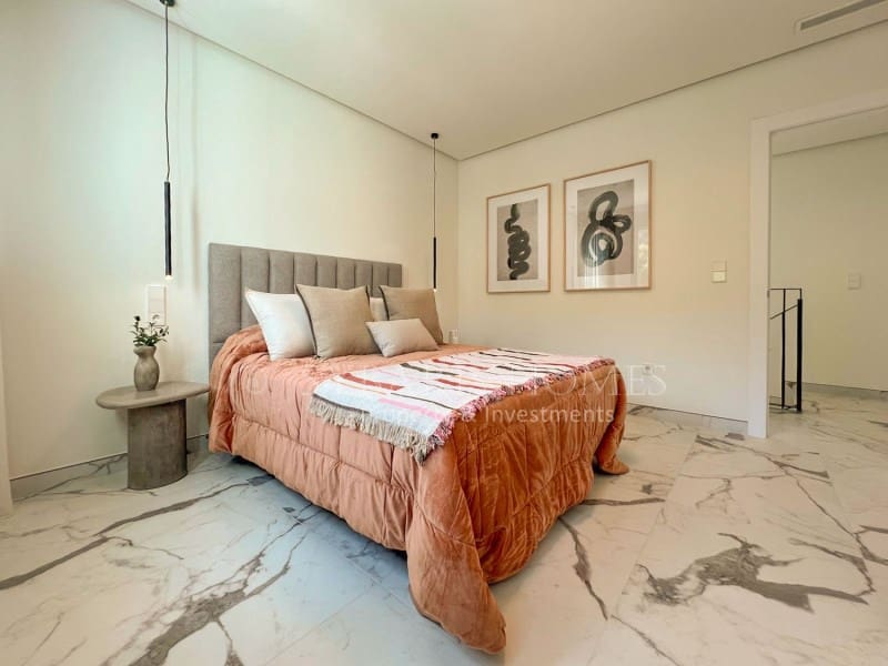 3 sypialnia Willa na sprzedaż w Denia z basenem garażem - 675 000 € (Ref: 9679695)