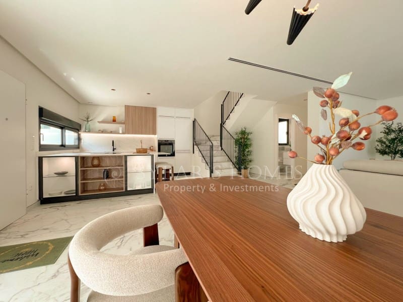 3 sypialnia Willa na sprzedaż w Denia z basenem garażem - 675 000 € (Ref: 9679695)