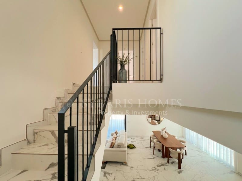 3 sypialnia Willa na sprzedaż w Denia z basenem garażem - 675 000 € (Ref: 9679695)