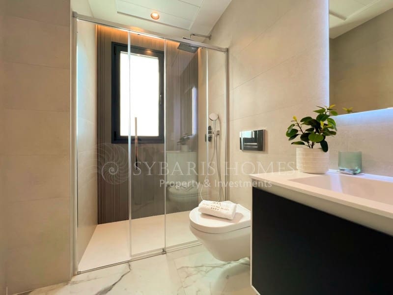 3 sypialnia Willa na sprzedaż w Denia z basenem garażem - 675 000 € (Ref: 9679695)