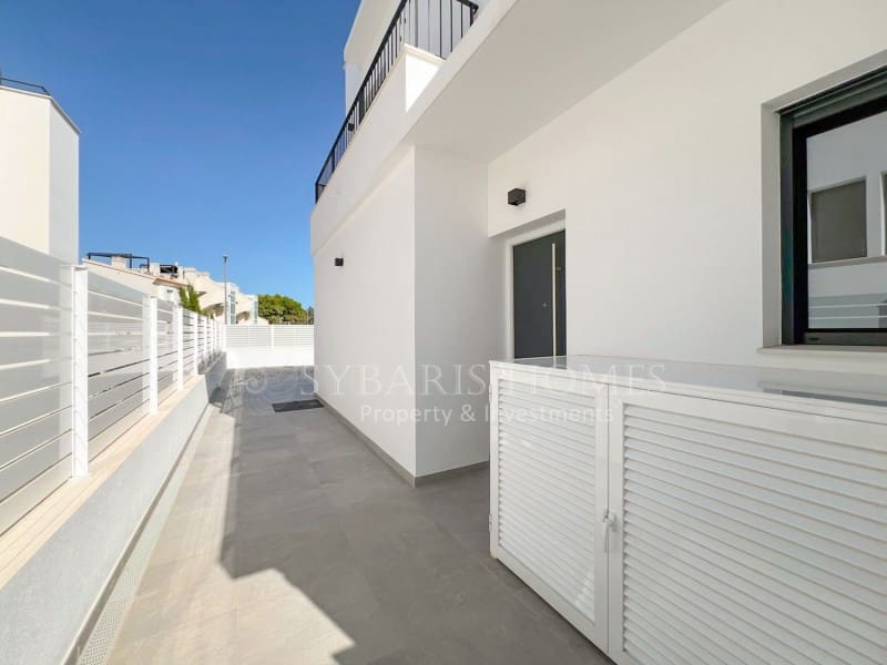 3 sypialnia Willa na sprzedaż w Denia z basenem garażem - 675 000 € (Ref: 9679695)