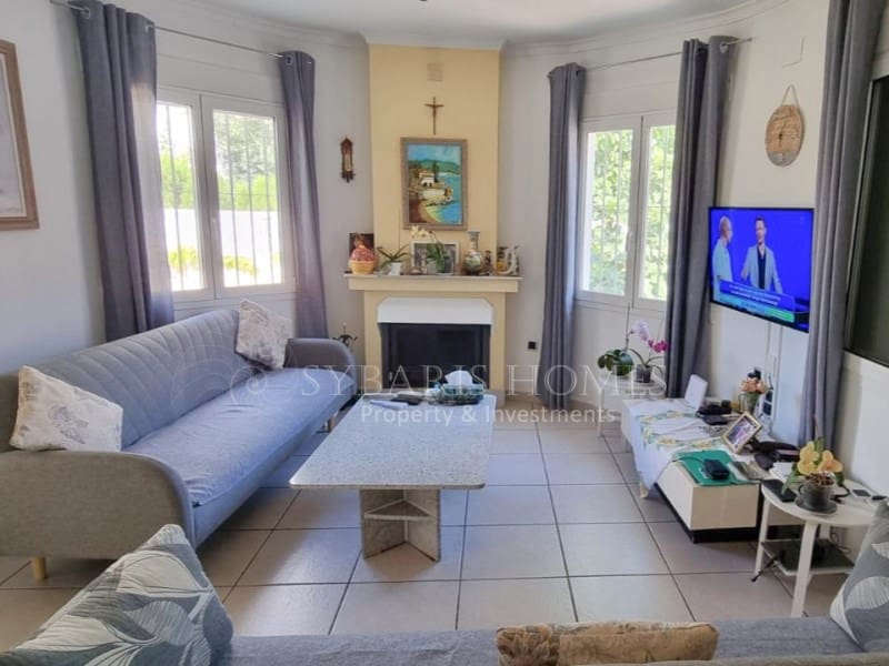 Chalet de 3 habitaciones en Dénia en venta con garaje - 449.000 € (Ref: 9741638)