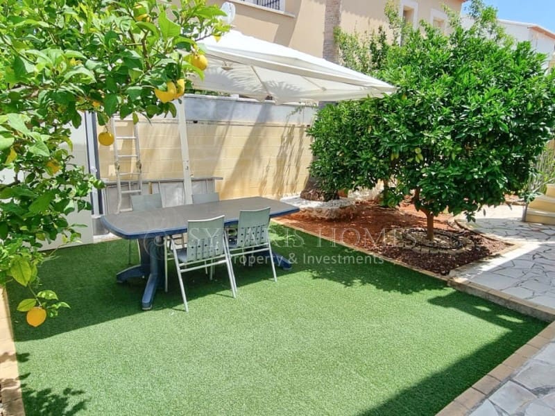 Chalet de 3 habitaciones en Dénia en venta con garaje - 449.000 € (Ref: 9741638)