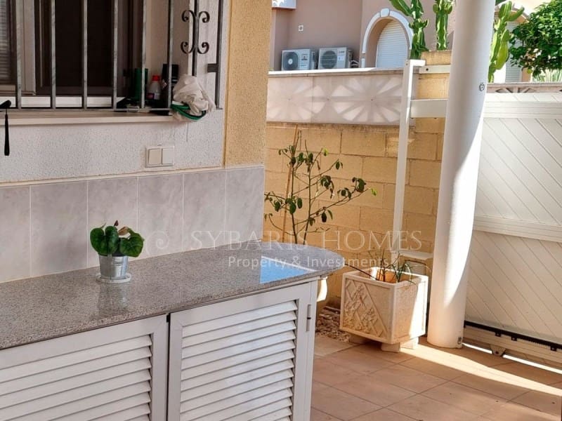 Chalet de 3 habitaciones en Dénia en venta con garaje - 449.000 € (Ref: 9741638)