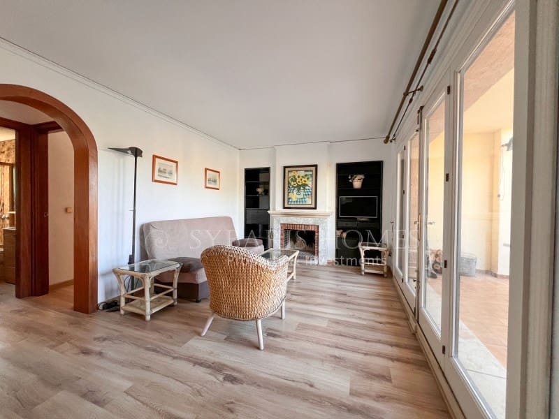 2 bedroom Apartment for sale in Denia with pool - € 270,000 (Ref: 9747750)