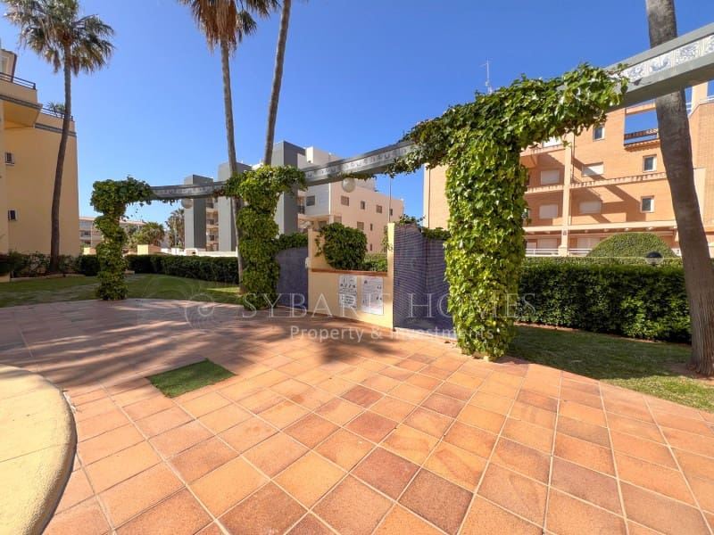 2 Zimmer Apartment zu verkaufen in Denia mit Pool Garage - 285.000 € (Ref: 9804157)