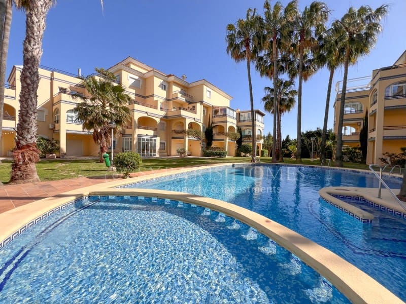 2 Zimmer Apartment zu verkaufen in Denia mit Pool Garage - 285.000 € (Ref: 9804157)